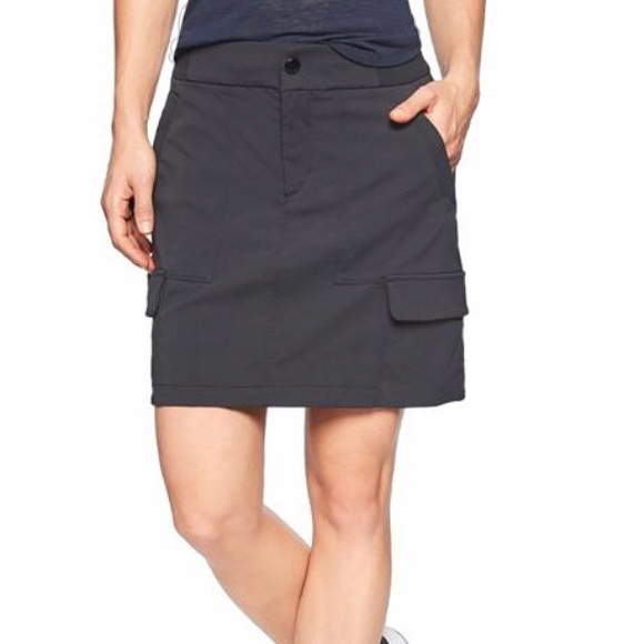 Athleta Dresses & Skirts - Athleta Trekkie Skort Black New Size 6
